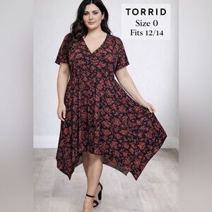 Torrid Black Red Floral Dress Size 0 (Fits 12/14) Pockets Sharkbite Hem